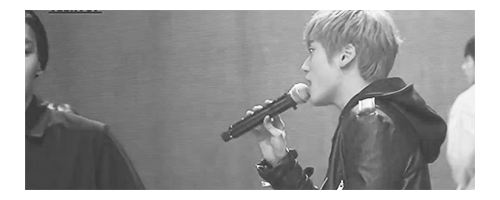 but-im-shy:  during 2014 High Kick in LA concert, there were a few moments where