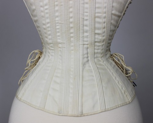 southcarolinadove: An 1870s to 1880s comfort maternity corset