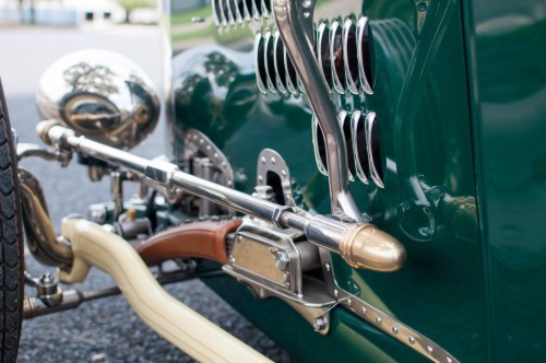 hotrodzandpinups:  Part 2 - 32 Ford “Miller House Special” will be auctioned off June 12