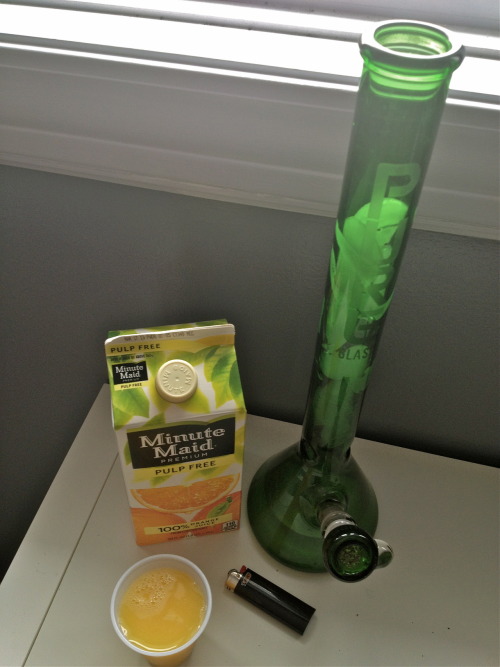 weedblogandcoolshit:  Kush & OJ 