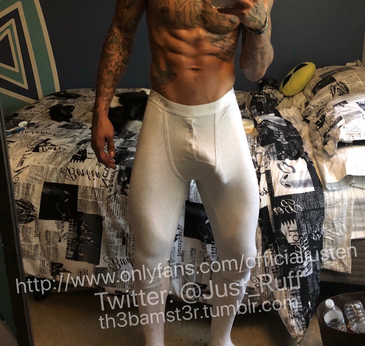 th3bamst3r:  kiddstar007:  th3bamst3r:  It’s DEFLEE long john season 🌬😜🏆💪🏽😏