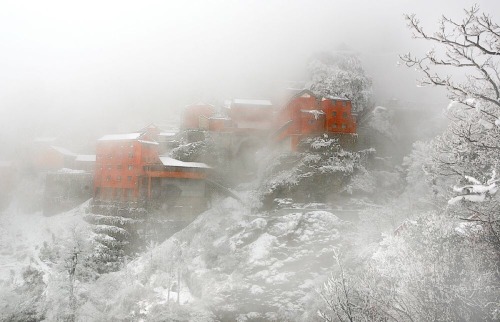 mingsonjia:Golden Hall of Wudang Shan (Taoist temple) in Hubei