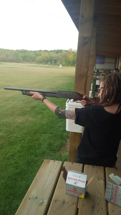 drunelord:  I took these photos of Faris on the weekend when we went to the range and then forgot to post them, so here they are now. 