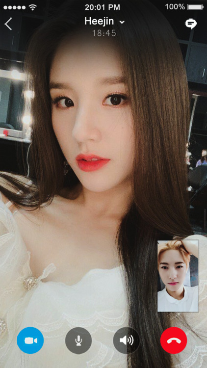 © Heejin (loona) and Renjun (nct dream) couple face-time created by me. ♡I dedicate this publication