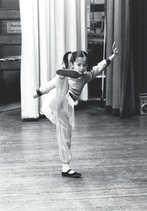 snoopbloggyblogg:  Donnie Yen’s little sister, Chris Yen.