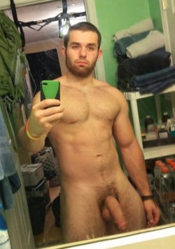 instaguys:  Guys with iPhones Source: gwip.me