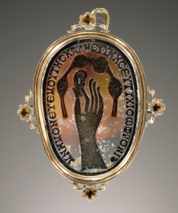 thegetty: Remember Me A hand pinches an earlobe on this ancient cameo. Around the ear is another object, perhaps a knotted scarf or a diadem. The inscription reads: “Remember me, your dear sweetheart, and fare well, Sophronios.” The ear-tweaking