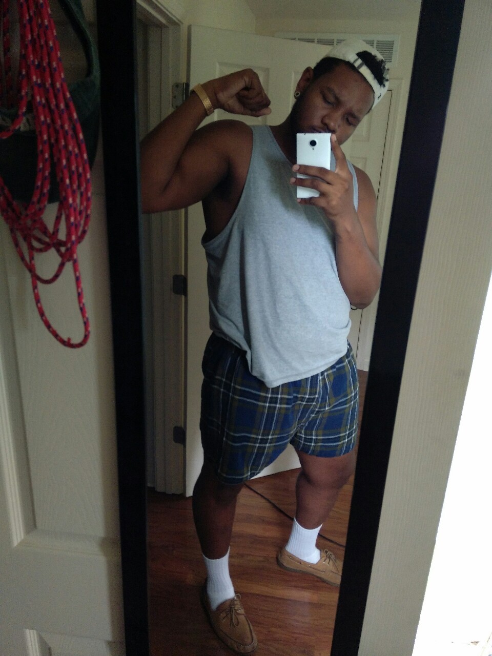 mightyhoe:  I’m feeling my body today