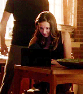 wondercanaries:laurel lance +