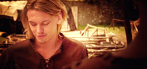 britssteelmyheart:Camelot was a good show! So disappointed that it only lasted one season :/ & l