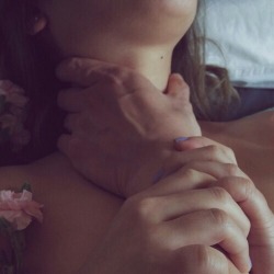 awgoodkitten:  🌸🔮👑  🍃 “ his touch puts me at ease ” 🍃