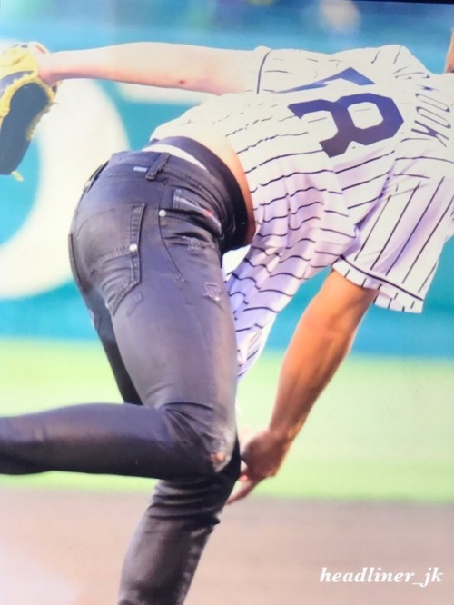 I CAN'T TAKE THIS ANYMORE JEON JUNGKOOK
