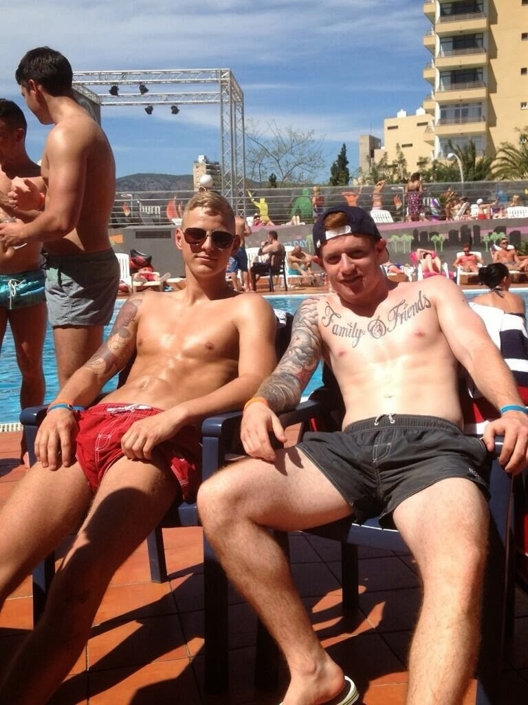 scallylads:  Oi oi…..