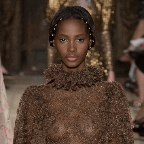 driflloon:  tami williams @ valentino hc 