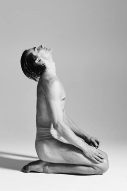 pas-de-duhhh:Friedemann Vogel principal dancer with Stuttgart Ballet photographed