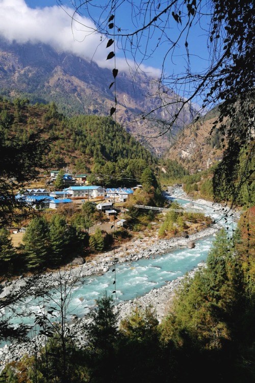 boybehindthelens:Dudh Kosi.Lukla, Nepal