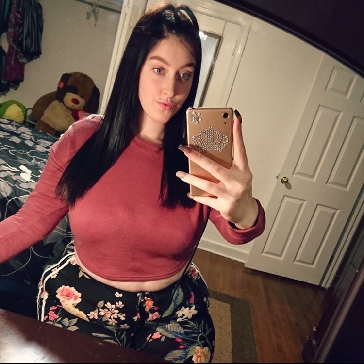 omfgitsfeliciaa:  Big girls do it better 🥰