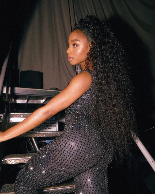 XXX dayaxmani:  Normani performing at the Sweetener photo