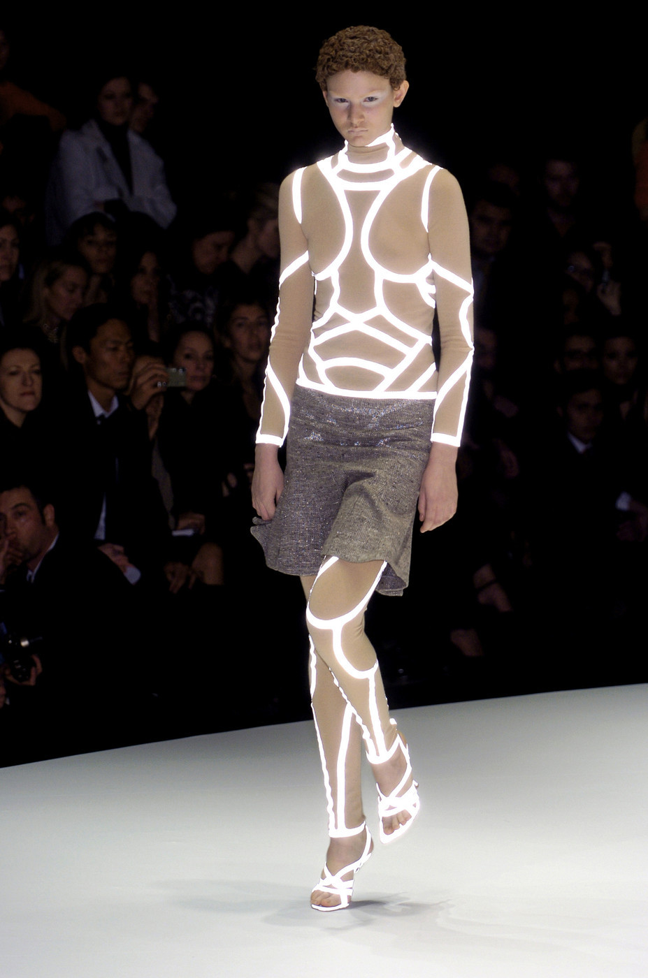 velvetrunway:  Alexander McQueen F/W 2004 ​Posted by arcaneist​