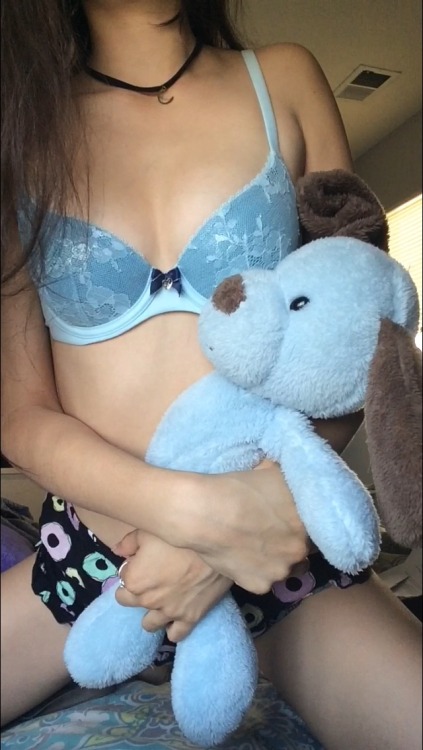 littleqsoddities:  Blueberry is so soft I love holding him 