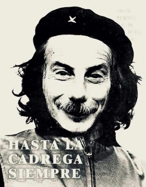 falcemartello:——Buona cadrega a tutti. Notte!