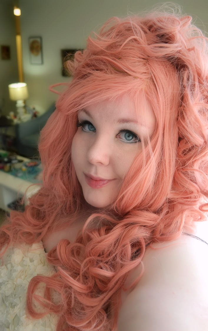 keytosymphony:  pearlfey:aristocratictrash:  Just a wig and makeup test but I am