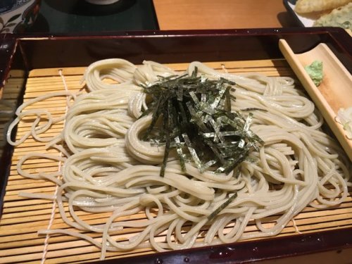 山田野絵(yamada noe)さんのツイート: へぎそばにタレカツで新潟を感じてる #新潟 t.co/VGuyks2WU5