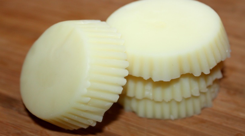miss-nerdgasmz:  allthateverwasorwillbe:  DIY Natural Pain Relief Lotion Bars  Pain