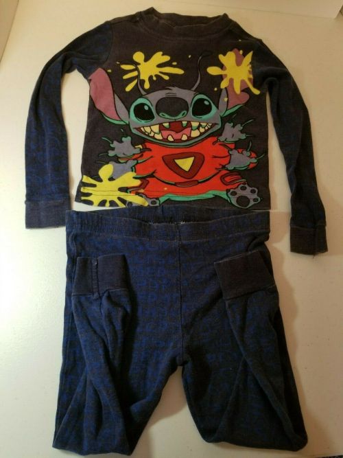 2002 Lilo and Stitch Alien Stitch Baby Clothes from the Disney Store.Again another yard sale find I 