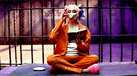 johnbcyega: female awesome meme — [1/5] female antagonists (Harley Quinn, Suicide