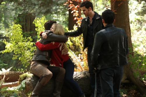 ouat-es:7x02 - “A Pirate’s Life”: Promo Stills (x) 