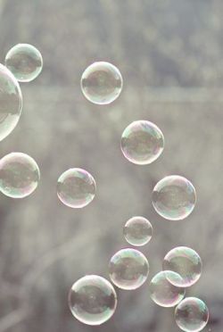 bayoubreezes:  feelin’ bubbly  