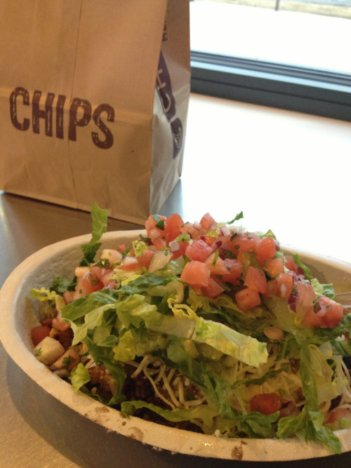 thatsmoderatelyraven: floppycat: EYYY FIRST CHIPOLTLE the first day of the rest of your life