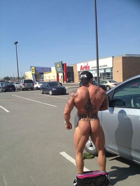 bottomkiller:  Macho Pussy  Bottomkiller