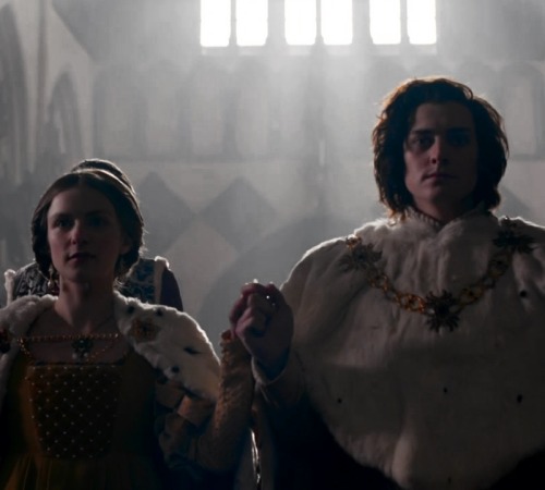 iskarieot: On 25 June 1483, Richard ascended the throne as King Richard III. Anne Neville was crowne