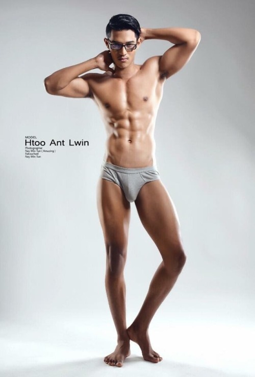 azamadnan0307:  penisbigcock:Mister Supranational Myanmar 2017  Wowwww