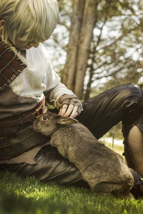 myrddin-emrys: Preview of a ridiculously bun-filled shoot today!Cole: @myrddin-emrys (FB)Photog