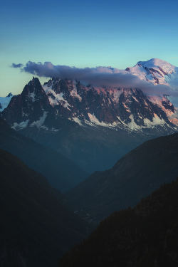 wearevanity:  Mountain Views 