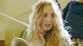 thebicanary:“i’m not a hero, laurel. i’m the furthest thing from it.”“