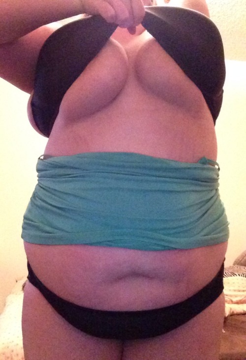 bbwxchick27:  Some night time titties :)