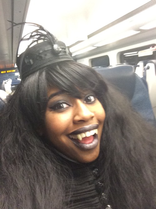 ourladyoflace:towalkthisworldalone:Time to startle people on the train! Vampire Ball here I come!Oh 