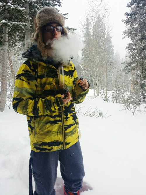 flobros:  Elevated in the mountains❄😤⛄