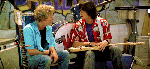 politelyintheknow:alex winter and keanu reeves in bill &amp; ted’s excellent adventure (19