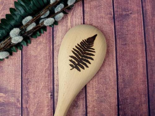 Fern Wood Spoon //LeottoDesigns