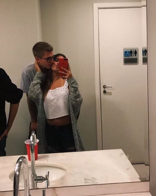 http://streetgrl.tumblr.com/post/160453615262