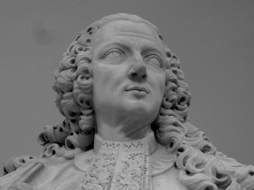 un-monde-de-papier:Le duc de Richelieu, maréchal de France, en habit de l’ordre du Saint-Esprit, Fra