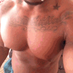 Hesgorgousandnaked