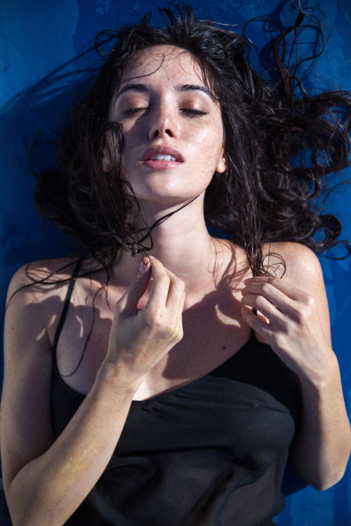 whoopdeefuckoff:  Sara Malakul Lane 