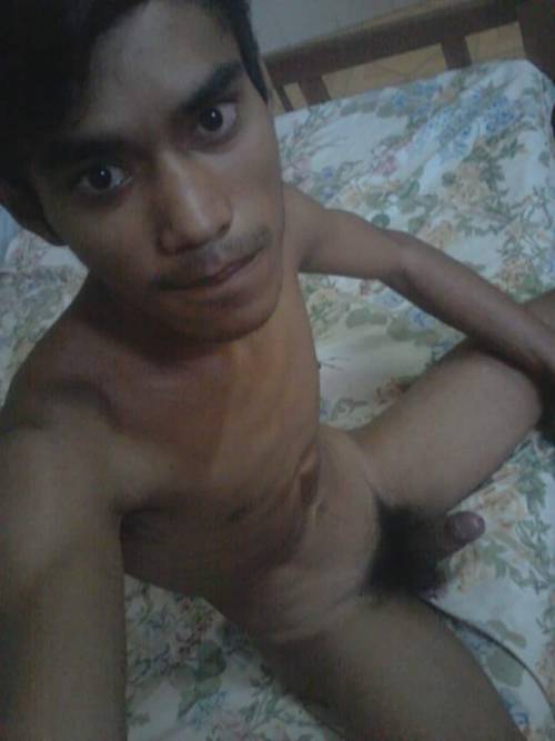 man-sex-man: 2222sexlove: Khmer gay. Fb name : äh lëng p'dëy röthä ចង់ចុយក្តិតប្រុសស្គមៗ