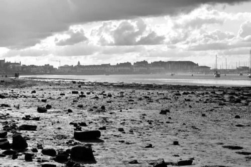 Apocalyptic #nikon #ireland #blackandwhite #malahidebeach #bythesea (at Malahide)